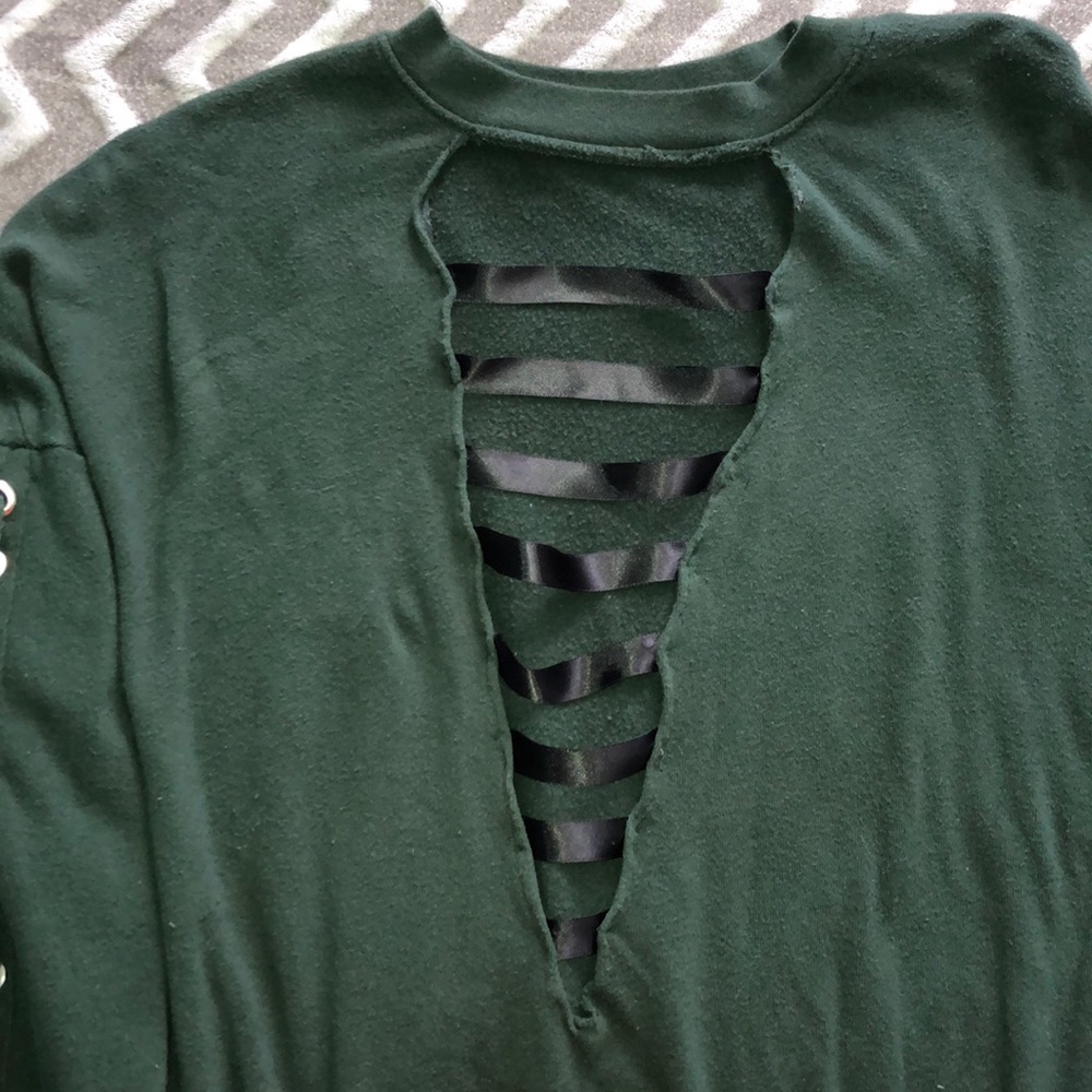 Sweatshirt - Picture 2 of 2
